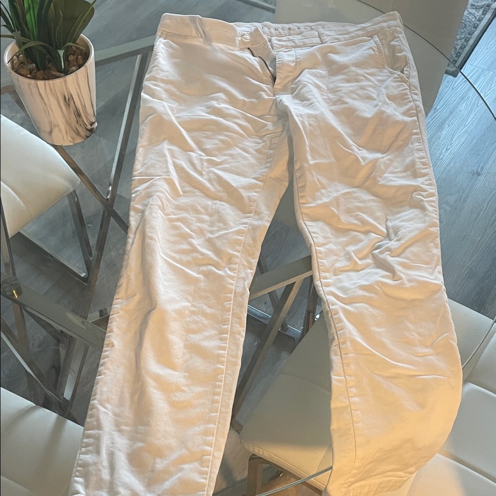 Perry Ellis Women's Cream Straight Leg Jeans